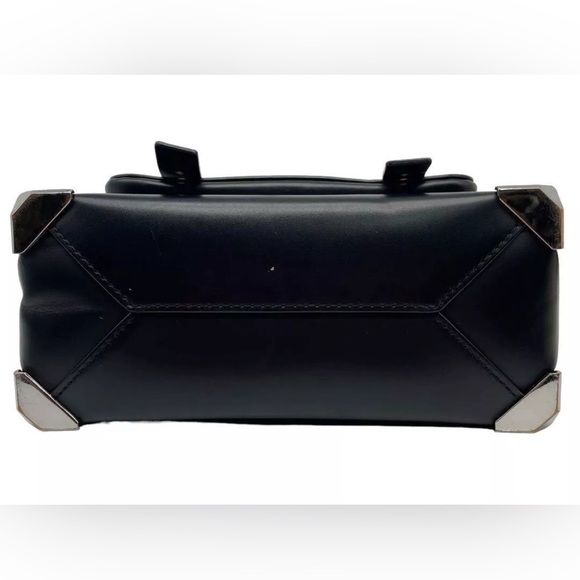 MICHAEL KORS Manhattan Medium Leather Satchel Black GUC - Picture 7 of 7